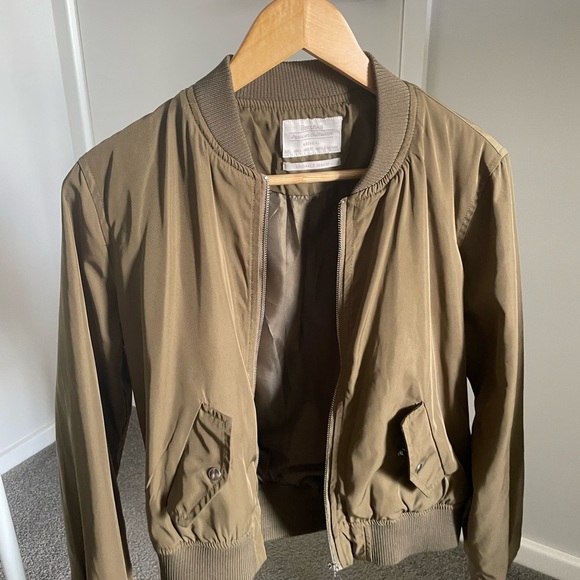 Bershka Jackets & Blazers - Bershka Bomber Jacket Khaki Size 8